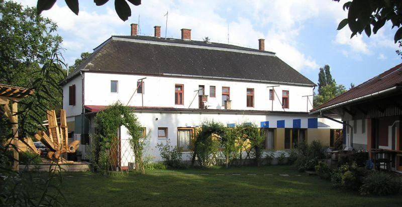 Hullam Hostel Révfülöp Extérieur photo